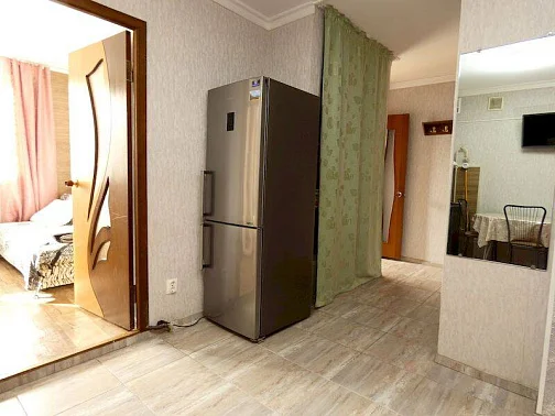 2х-комнатная квартира Одесская 7/А, Геленджик Фото: 2 из 10