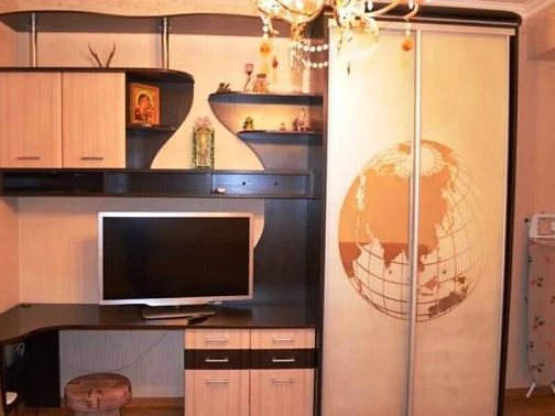 2х-комнатная квартира Ленинградская 14, Гурзуф Фото: 8 из 15