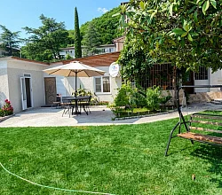 "Дом у моря Лунный берег" гостевой дом