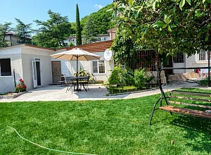 "Дом у моря Лунный берег" гостевой дом Лдзаа