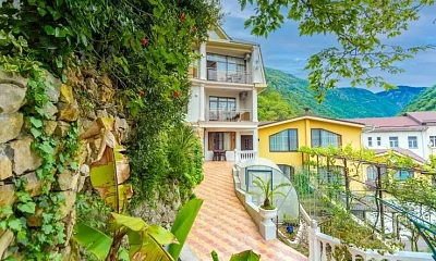 "Цикломен" (У Романа) гостевой дом, Гагра Фото: 1 из 50
