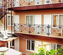 "У Наиры" частное домовладение