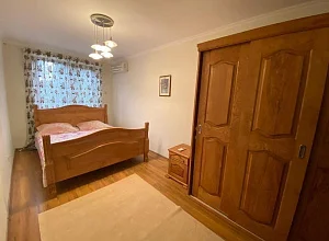 Отдых в Новом Афоне   Лакоба 56 кв 10 - квартиры снять посуточно