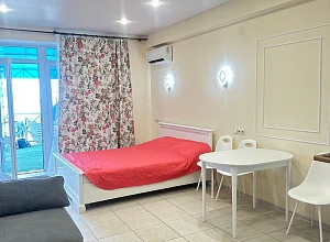 Отдых в Приморском Квартира Вертолетная 2 кв 1 - снять посуточно