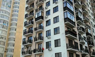 2х-комнатная квартира Цюрупы 34 кв 107, Сочи Фото: 1 из 4