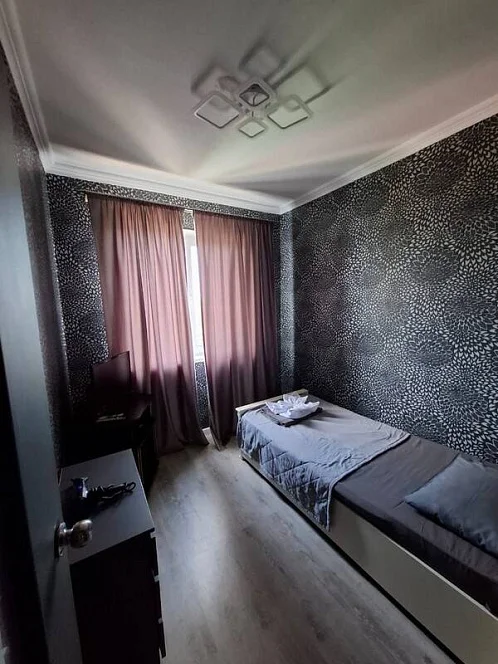 3х-комнатная квартира Агрба 35 кв 88, Пицунда Фото: 10 из 12