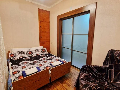 4х-комнатная квартира Агрба 18 кв 66, Пицунда Фото: 19 из 21