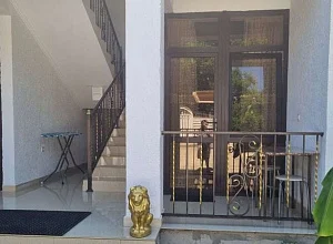  отель "White house"  - забронировать