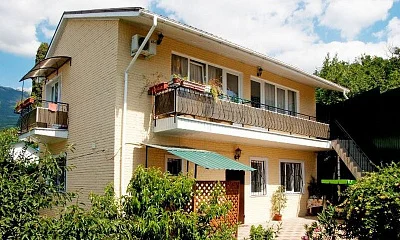 "С видом на море и горы" этаж под-ключ, Гурзуф Фото: 1 из 32