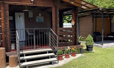 "СЕМЕЙНЫЙ" гостевой комплекс, Новый Афон Фото: 1 из 44