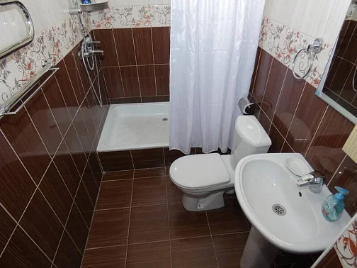 "Апартаменты в частном доме" 3х-комнатная квартира, Адлер Фото: 25 из 26