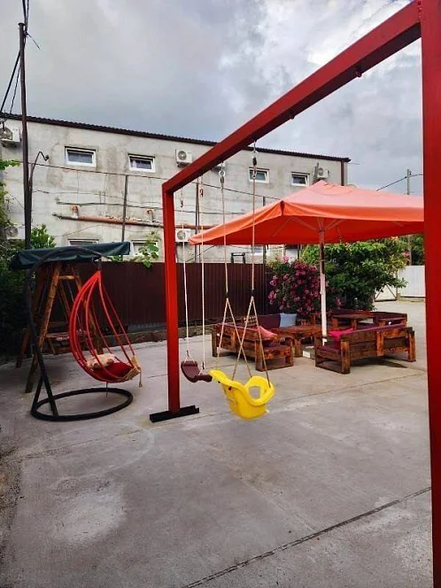 "У Ларисы" гостевой дом, Гагра Фото: 3 из 48