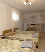 "Студия с кухней"