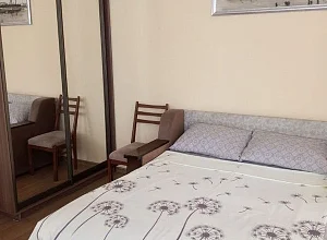 Отдых в Евпатории   на земле Демышева 79 - снять посуточно