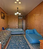 "3х-местный"