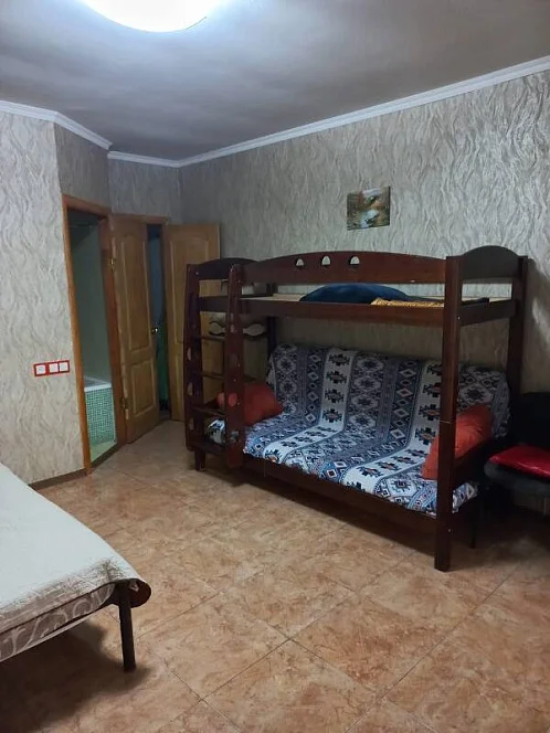 2х-этажный коттедж под-ключ Чкалова 115/д, Феодосия Фото: 13 из 22