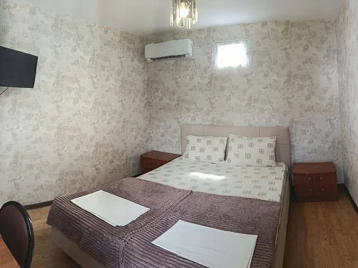 Частный сектор Толстого 30/1, Геленджик Фото: 15 из 32