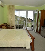 "Полулюкс с панорамным балконом" (№7) 2х-местный