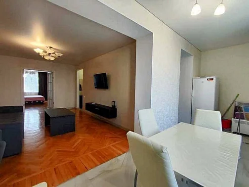 2х-комнатная квартира Абазгаа 65/1 кв 55, Гагра Фото: 9 из 16