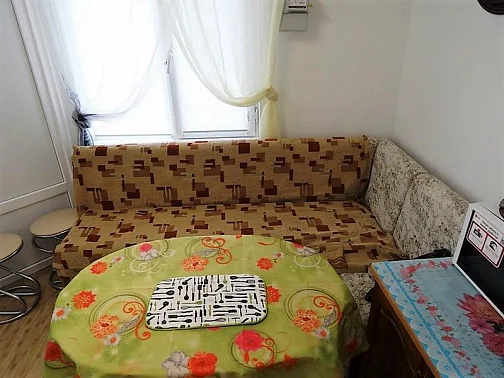 1-комнатная квартира на земле Пушкина 55 кв 16, Крым Фото: 3 из 21