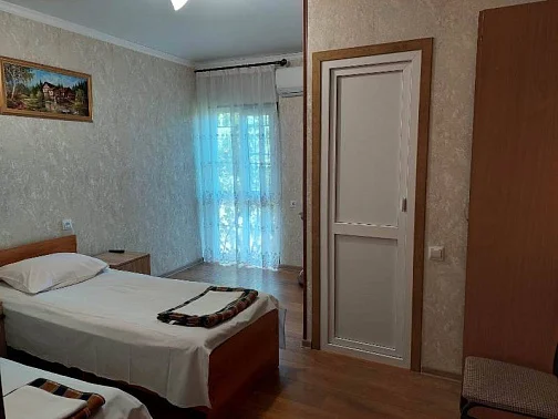 Мини-гостиница Осетинская 15, Гагра Фото: 23 из 51