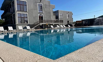 "Дом с бассейном" частный сектор, Джубга Фото: 1 из 20