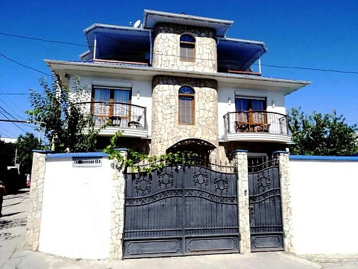 "Оазис" гостевой дом, Алушта Фото: 2 из 46