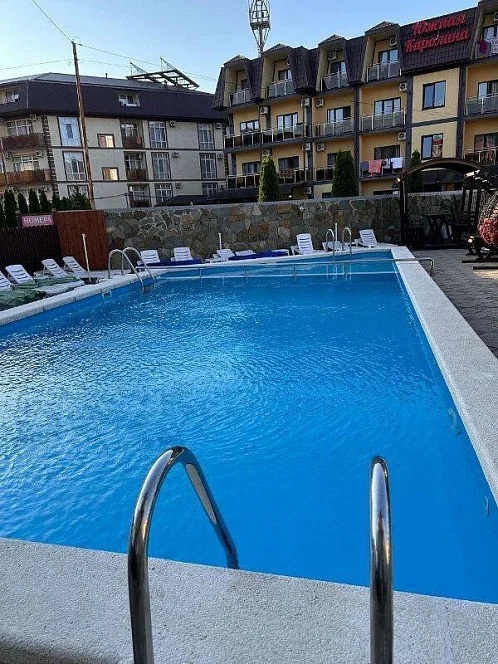 "557" гостиница, Новомихайловский Фото: 2 из 51