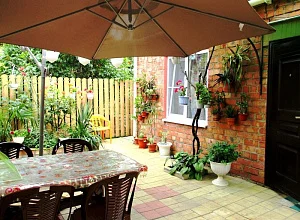 2х-комнатный дом  Бердянская 117