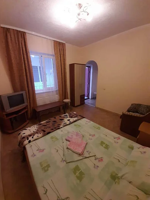 "Камелия" эллинг, Приветное Фото: 5 из 21