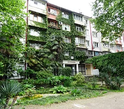1-комнатная квартира Воровского 58 кв 41