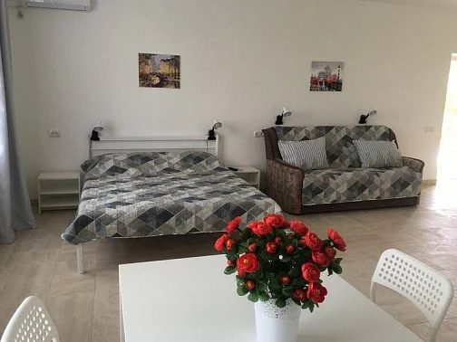 "Цветочная 22" частный сектор, Саки Фото: 25 из 32