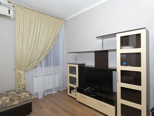 "Апартаменты в частном доме" 3х-комнатная квартира, Адлер Фото: 16 из 26
