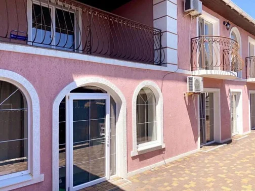 "Family Hotel" гостевой дом, Бердянск Фото: 2 из 24
