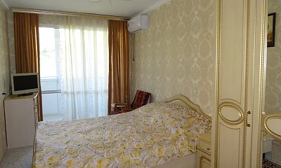 3х-комнатная квартира Льва Голицына 30, Судак, пгт Фото: 1 из 29