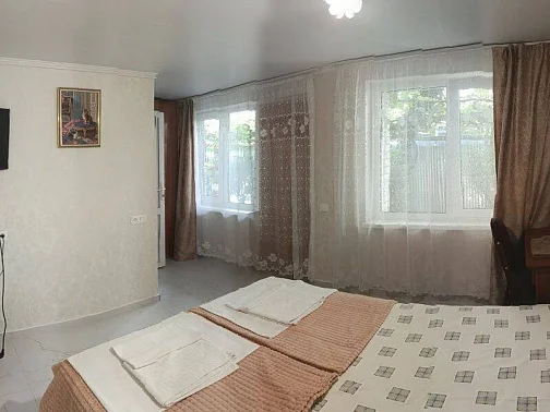 Частный сектор Толстого 30/1, Геленджик Фото: 11 из 32