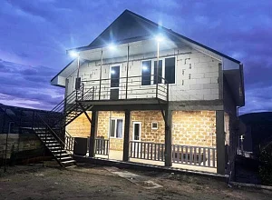 3х-комнатный этаж  Сахарова 9 Судак
