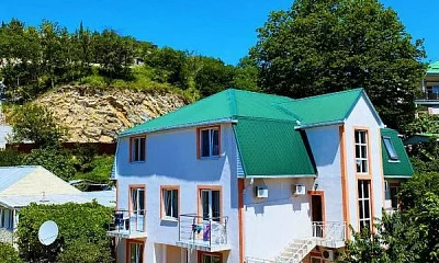 "Райский уголок" гостевой дом, Ольгинка Фото: 1 из 4