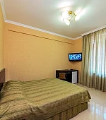 "Полулюкс" 1-комнатный