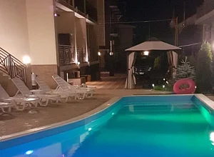  отель "Аврора"  - забронировать