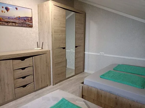 "Квартира-мансарда с видом на море" 2х-комнатная квартира, Сухум Фото: 5 из 9