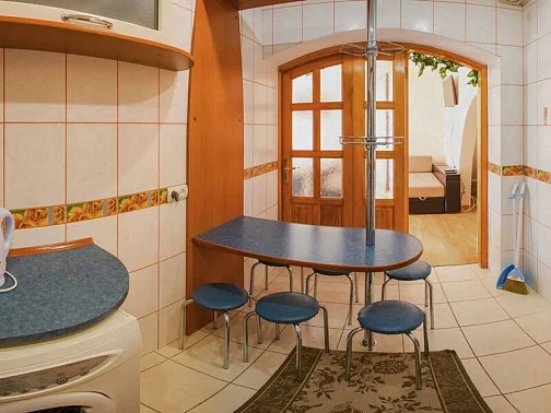 Комплекс эллингов "Дельфин" (номера у Марии), Алушта Фото: 20 из 53