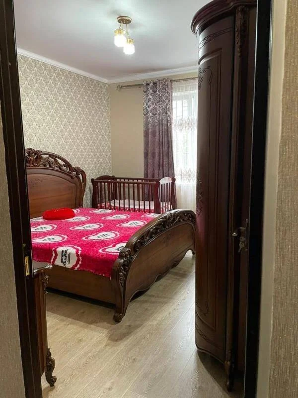 Этаж под-ключ Братьев Эзугбая 18-й проезд 3/а, Сухум Фото: 23 из 44