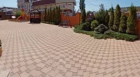 "Три бриллианта" гостиница, Новомихайловский