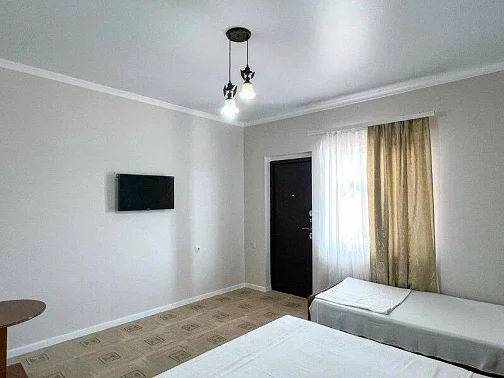 "Тихая гавань" гостевой дом, Пицунда Фото: 28 из 51