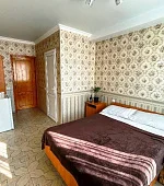 "Стандарт" 3х-местный с балконом