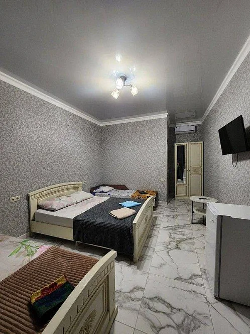 "У Ларисы" гостевой дом, Гагра Фото: 36 из 48