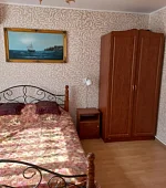 "3х-местный"