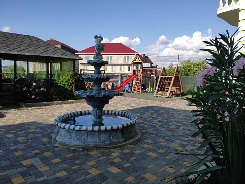 "Магнолия" гостевой дом, Новофёдоровка Фото: 2 из 51