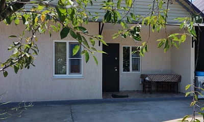 Дом под-ключ Братьев Эзугбая 12-й проезд 23, Сухум Фото: 1 из 19